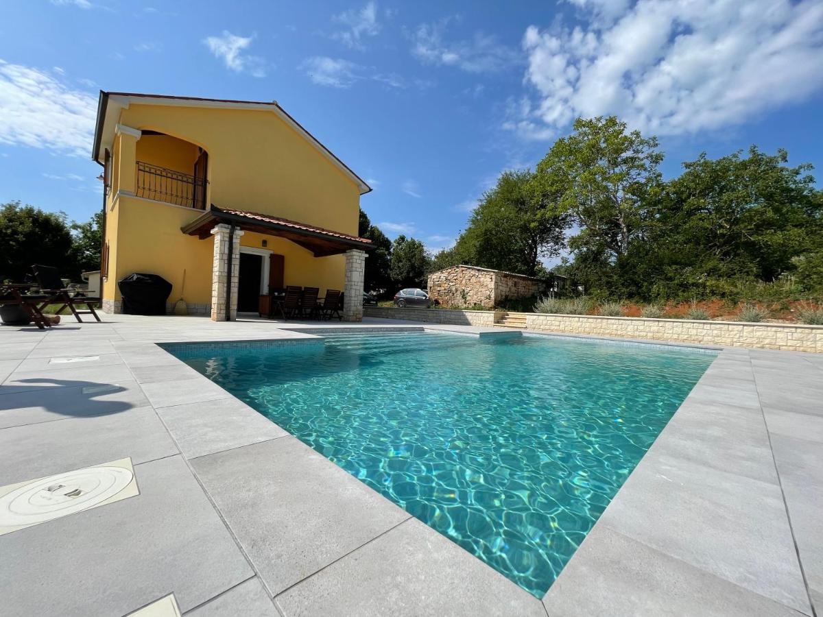 Villa Berto Nedeščina Kültér fotó